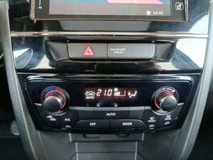 Suzuki Vitara 1.4 Boost 5D A/T Comfort+ Allgrip 102.576 km 15.960 € Höhenkirchen-Siegertsbrun 85635