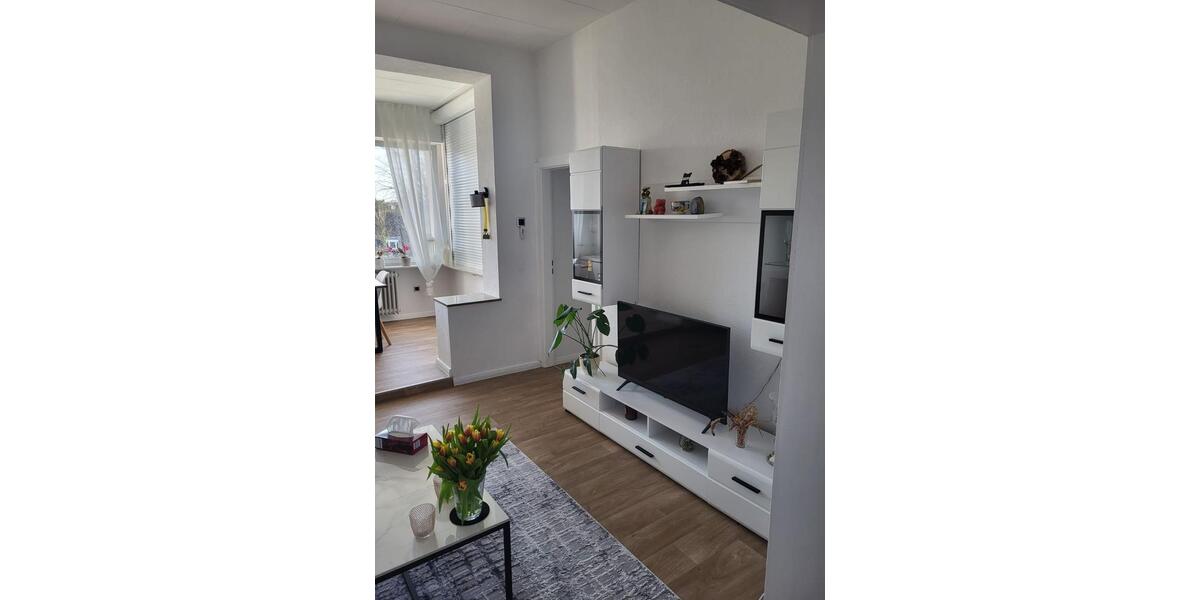 Etagenwohnung Siegburg - 2 Zimmer, 64 m&sup2;, 700&euro; | Angebot:25571239