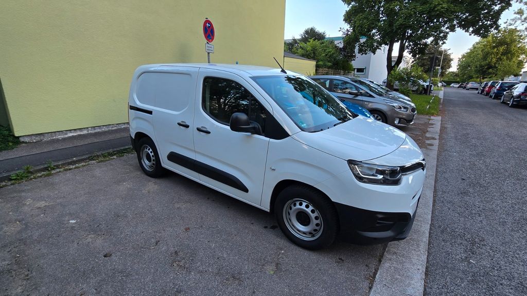 Toyota Proace City 48.000 km 14.800 &euro; Amberg 92224