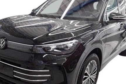 VW Tiguan 2.955 km 46.930 &euro; Versmold 33775