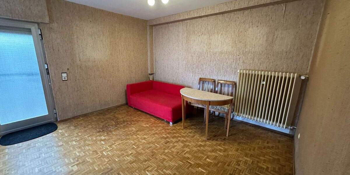 Einfamilienhaus Fritzlar - 6 Zimmer, 145 m&sup2;, 150.000&euro; | Angebot:25385502