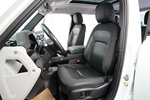 Land Rover Defender D240 2.0 SE AWD LED+AHK+PANO+MEMORY+ACC 72.263 km 43.911 &euro; Hagenow 19230