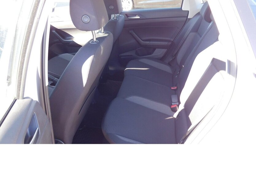 VW Polo 1.0 Life MPI BMT 4Trg Klima Navi LED 27.000 km 15.390 € Vordorf 38533