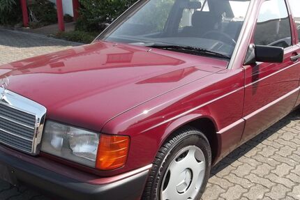 Mercedes-Benz 190 153.000 km 6.500 &euro; Bruchsal 76646