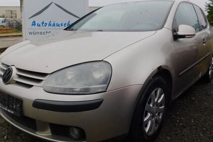 VW Golf 261.500 km 999 &euro; Harzgerode 06493