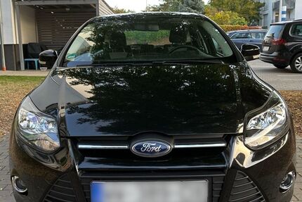 Ford Focus 132.590 km 3.890 &euro; Schönebeck 39218