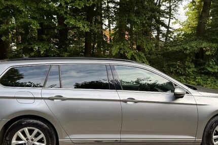 VW Passat Variant 162.900 km 14.300 € Pöcking bei Starnberg 82343