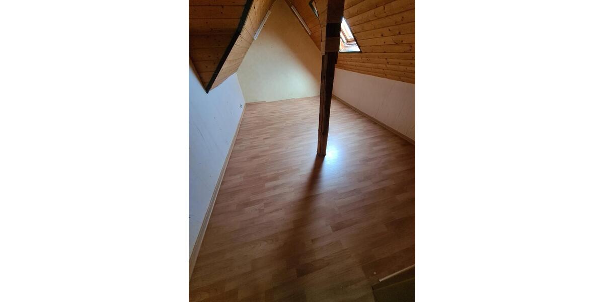 Doppelhaushälfte Illingen - 6 Zimmer, 135 m&sup2;, 199.000&euro; | Angebot:27034073