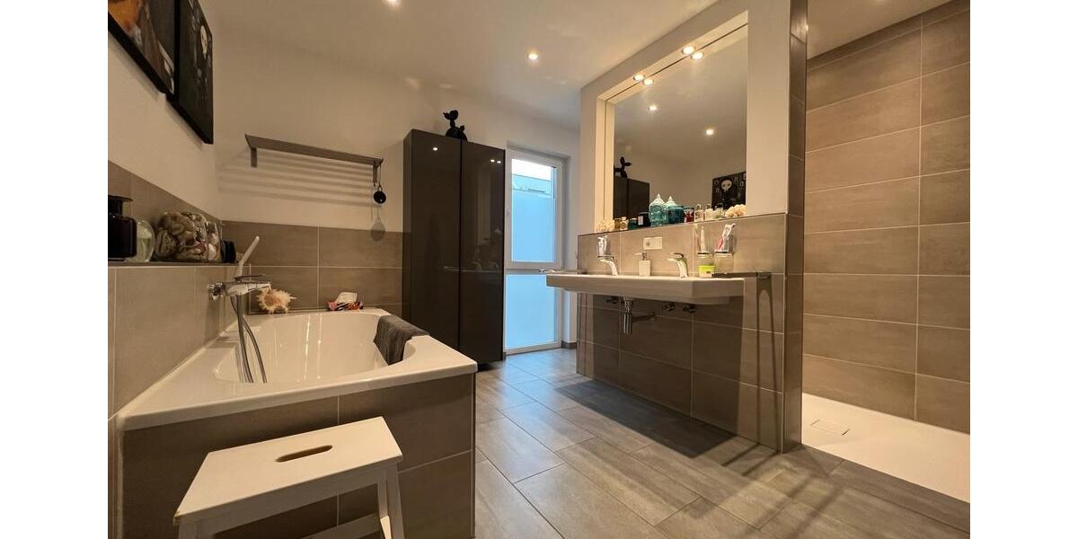Reihenhaus Leipzig Nord - 5 Zimmer, 168 m&sup2;, 823.200&euro; | Angebot:26885832