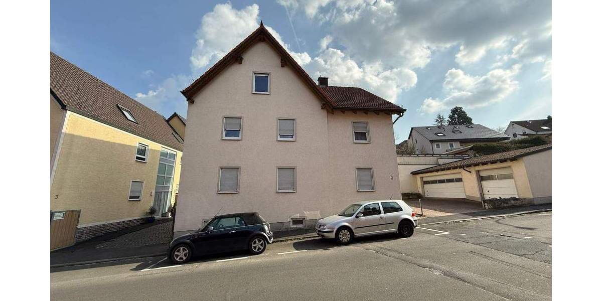 Etagenwohnung Höchberg - 5 Zimmer, 153 m&sup2;, 393.000&euro; | Angebot:25708276
