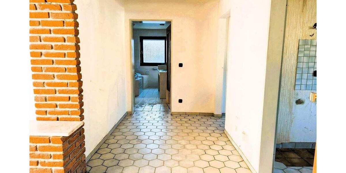 Etagenwohnung Mülheim an der Ruhr Saarn - 3 Zimmer, 95 m&sup2;, 224.800&euro; | Angebot:24836469