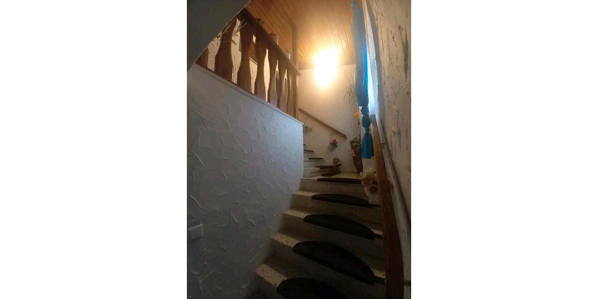 Einfamilienhaus Gädheim - 7.5 Zimmer, 150 m&sup2;, 173.000&euro; | Angebot:26942042