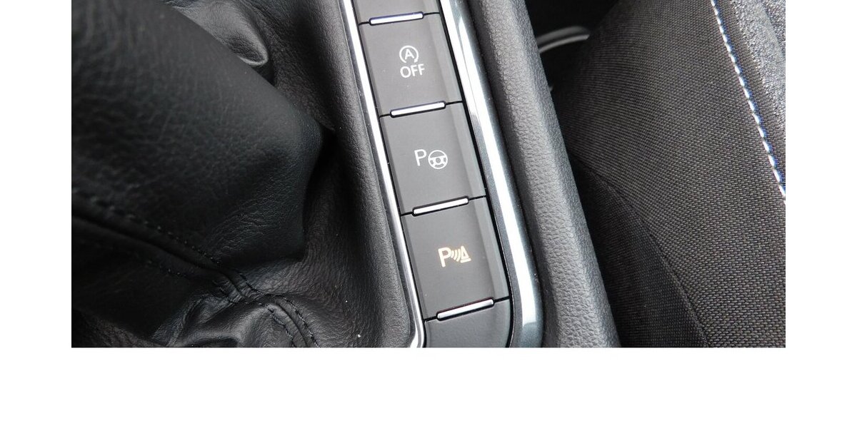 VW Tiguan 1.5 Move Klima TSI Navi 32.400 km 23.990 &euro; Vordorf 38533