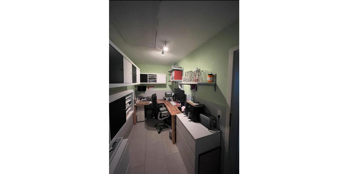 Doppelhaushälfte Rödental - 6 Zimmer, 102 m&sup2;, 180.000&euro; | Angebot:26904065