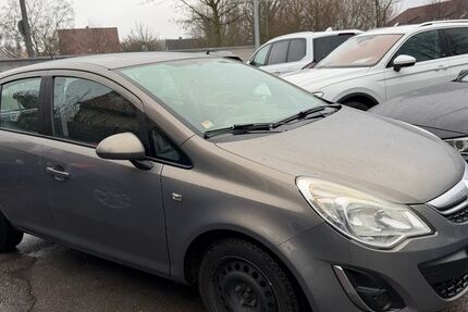 Opel Corsa 200.000 km 2.499 &euro; Detmold 32758