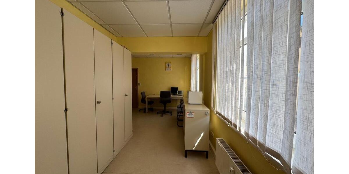 Gewerbeobjekt Eisenberg - 690&euro; | Angebot:23241526