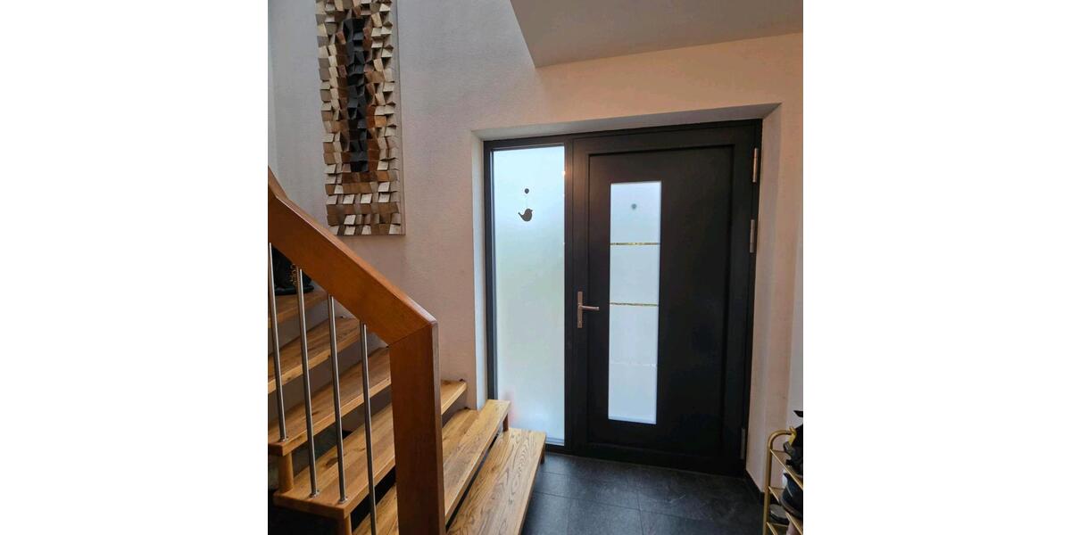 Einfamilienhaus Netphen - 7 Zimmer, 208 m&sup2;, 649.000&euro; | Angebot:26767540