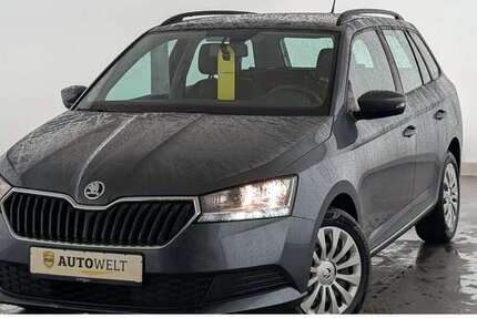 Skoda Fabia 24.590 km 11.560 &euro; Düsseldorf 40599