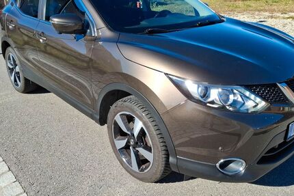 Nissan Qashqai 106.000 km 16.000 &euro; Wielenbach 82407