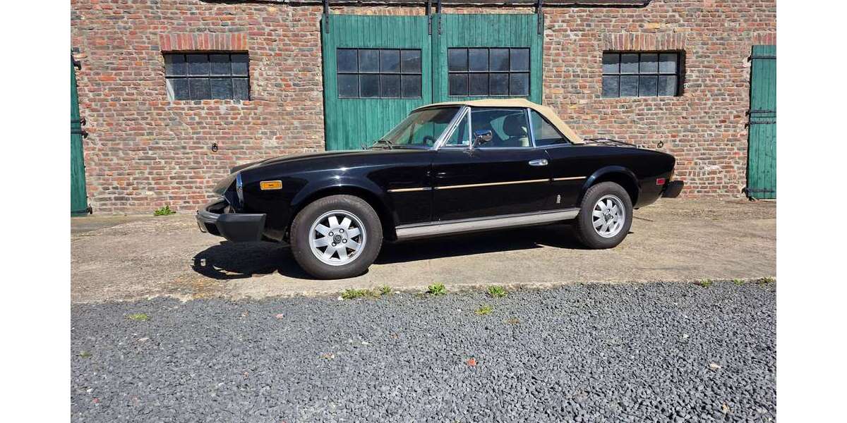 Fiat 124 Spider 79.800 km 13.999 &euro; Linnich-Körrenzig 52441