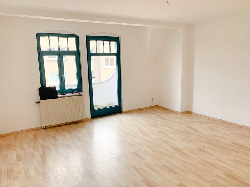 Unweit der Hochschule Anhalt - Mehrfamilienhaus - Schön gelegen 15 zimmer