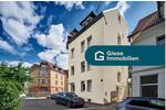 Helle 2-Zimmer-Wohnung mit Balkon in zentraler Lage