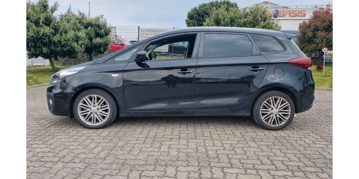 Kia Carens 160.000 km 7.900 &euro; Worms 67547