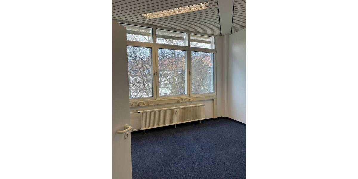 Gewerbeobjekt Krefeld Kempener Feld/Baakeshof - 898&euro; | Angebot:26351945