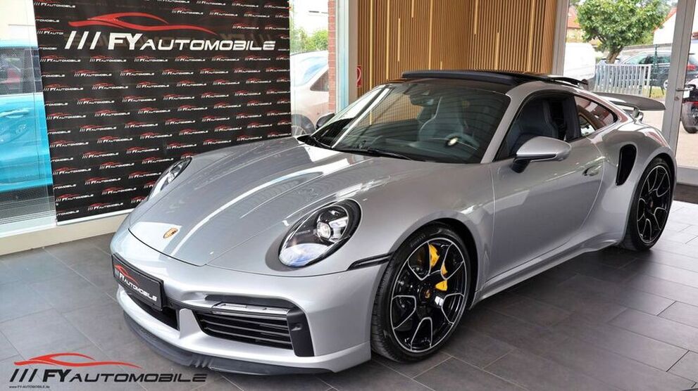 992