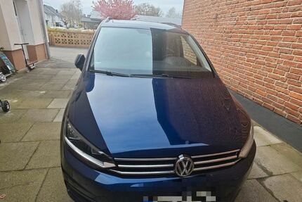 VW Touran 138.000 km 14.500 &euro; Paderborn 33104