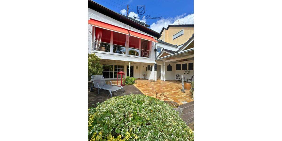 Einfamilienhaus mit Wintergarten, Garage + parkähnlichem Garten 6 zimmer