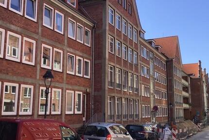 Wohnung Lübeck Innenstadt - 3 Zimmer, 69 m&sup2;, 688&euro; | Angebot:26330449