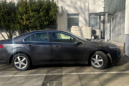 Honda Accord 72.000 km 13.990 &euro; Berlin 10117