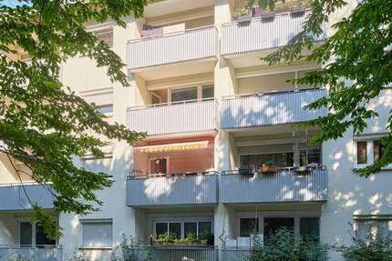 Wohnung zum Kaufen in Freiburg i. Br. 245.000 € 48.67 m² 2 zimmer