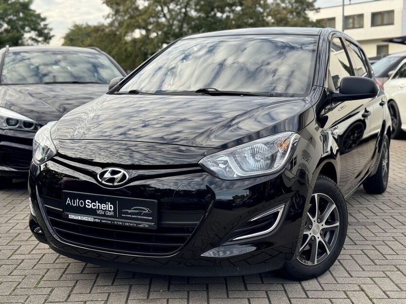Hyundai i20 49.400 km 7.450 € Forst 76694