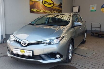 Toyota Auris 32.200 km 14.700 € Sarching 93092