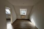 Dachgeschoßwohnung Gelsenkirchen Gelsenkirchen-Mitte - 4 Zimmer, 78 m&sup2;, 585&euro; | Angebot:25439709