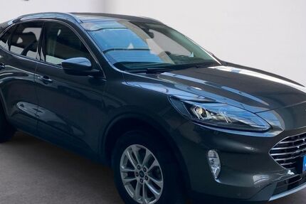 Ford Kuga 42.504 km 23.900 &euro; Husum 25813