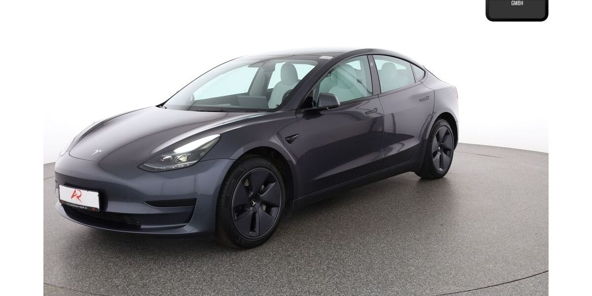 Tesla Model 3 36.508 km 27.780 &euro; Berlin 12103