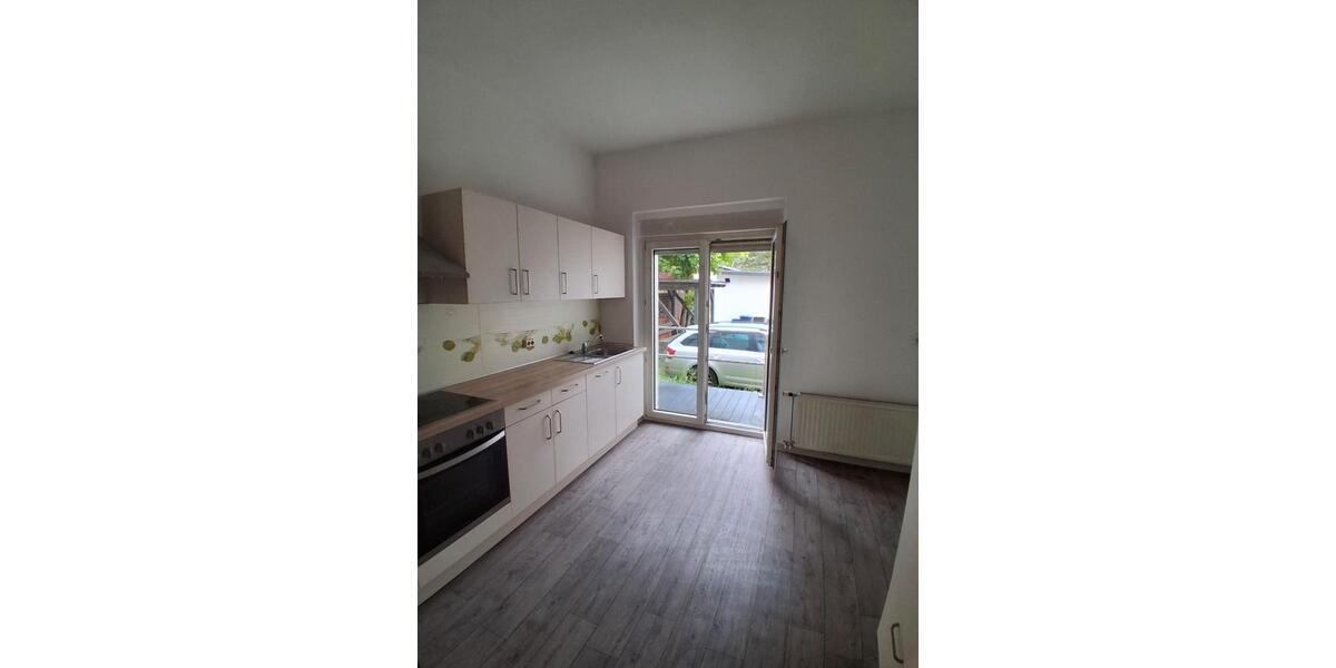 Hochparterre Doberlug-Kirchhain Kirchhain - 2 Zimmer, 67 m&sup2;, 350&euro; | Angebot:26548092