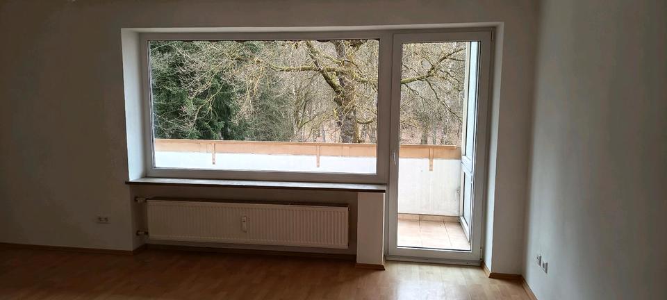 Etagenwohnung Fürstenzell - 3 Zimmer, 75 m&sup2;, 690&euro; | Angebot:26083677