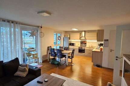 Wohnung zum Mieten in Obertraubling 995 € 86.44 m² 3 zimmer