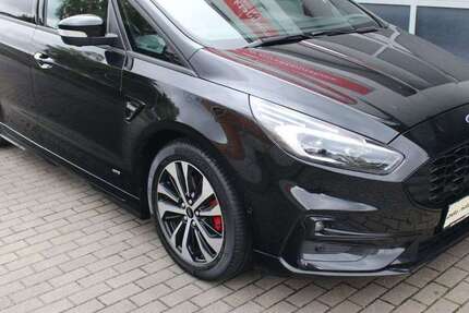 Ford S-Max 146.142 km 18.800 € Radebeul-Dresden 01445