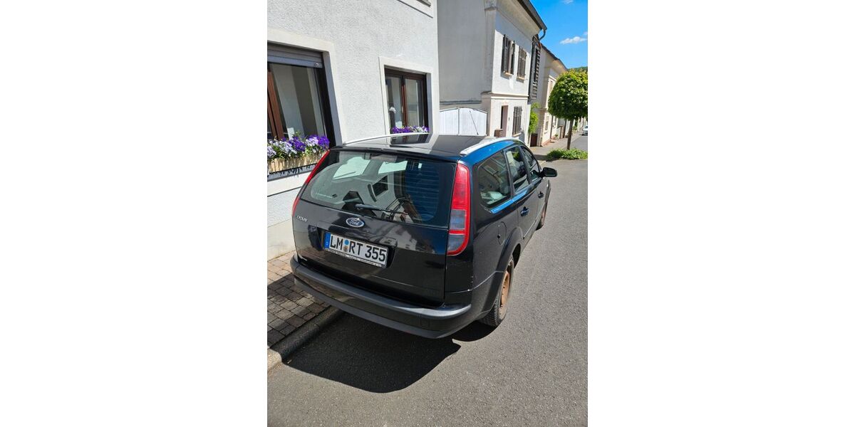 Ford Focus 170.000 km 1.990 &euro; Selters 65618