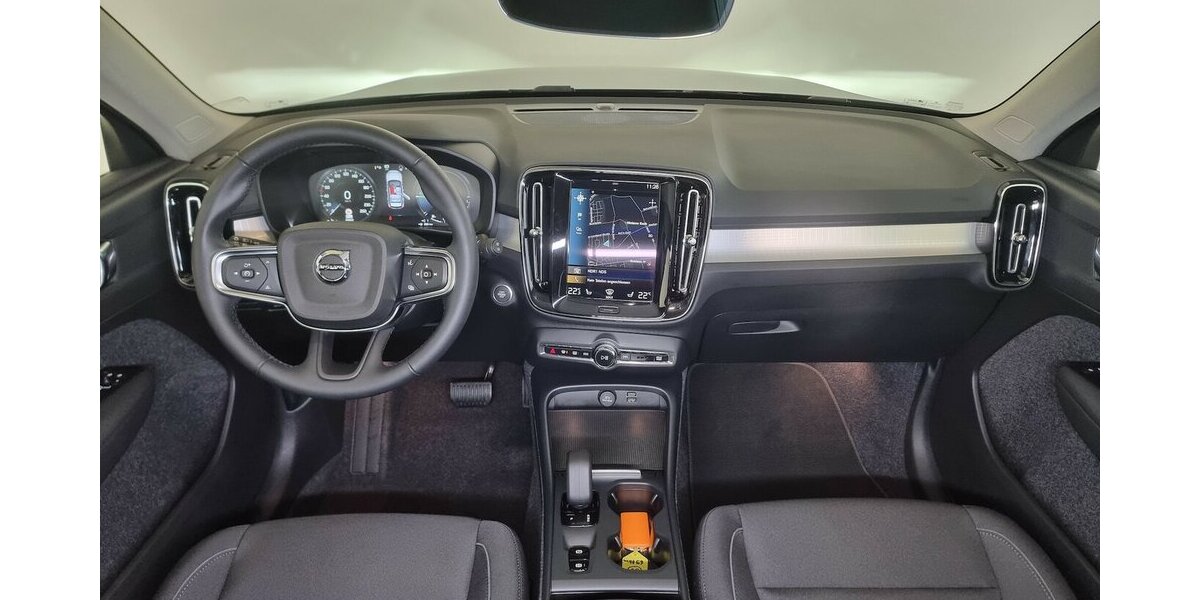 Volvo XC40 Hybrid 2WD PHEV LED AHK Navi Kamera 69.100 km 25.850 &euro; Garrel 49681