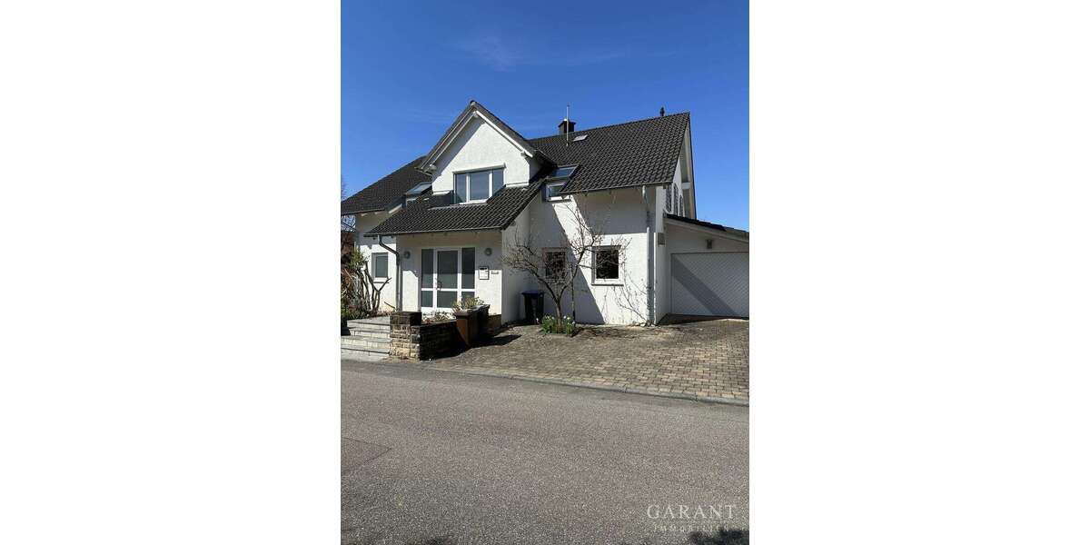 Etagenwohnung Heilbronn Kernstadt - 4 Zimmer, 95 m&sup2;, 1.400&euro; | Angebot:26025376