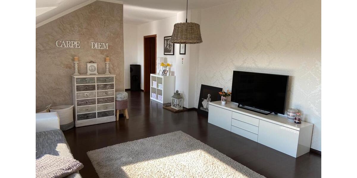 Dachgeschoßwohnung Philippsburg - 4 Zimmer, 101 m&sup2;, 365.000&euro; | Angebot:26907983