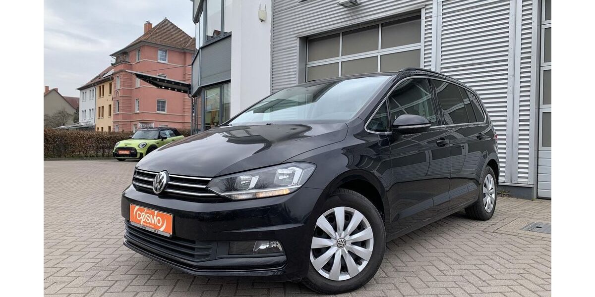VW Touran 109.987 km 21.439 &euro; Eisenach 99817