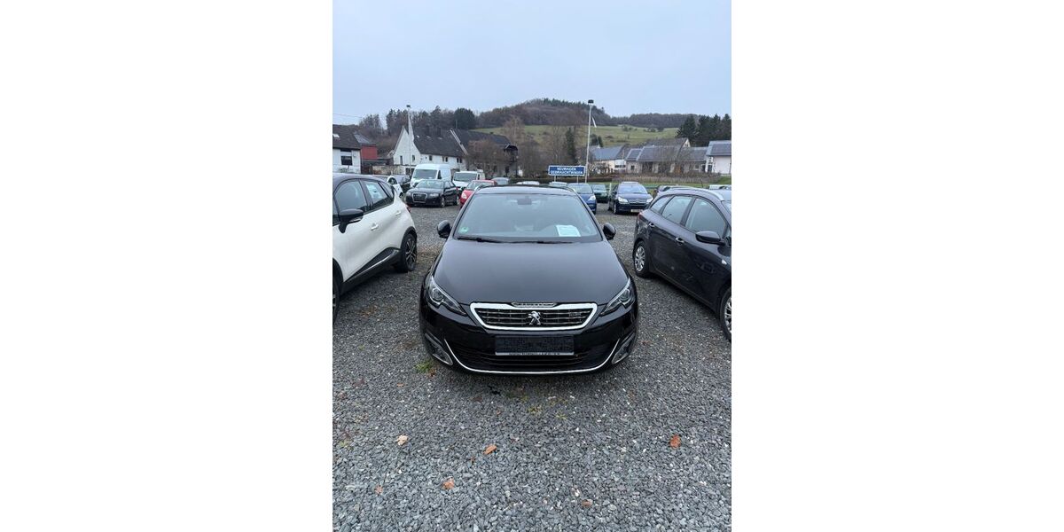 Peugeot 308 91.579 km 11.990 &euro; Niederbrombach 55767