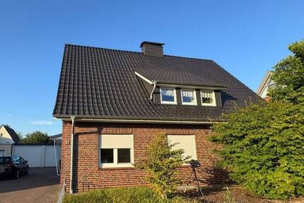 Eigentumswohnung im Zweifamilienhaus mit Garage in Wildeshausen 4 zimmer